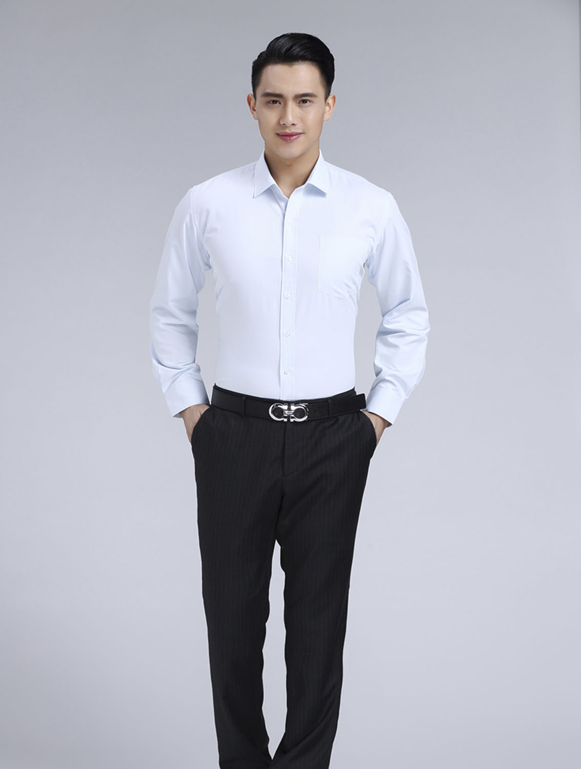 淺藍(lán)色斜紋男款滌棉翻領(lǐng)長袖修身襯衫-1383#